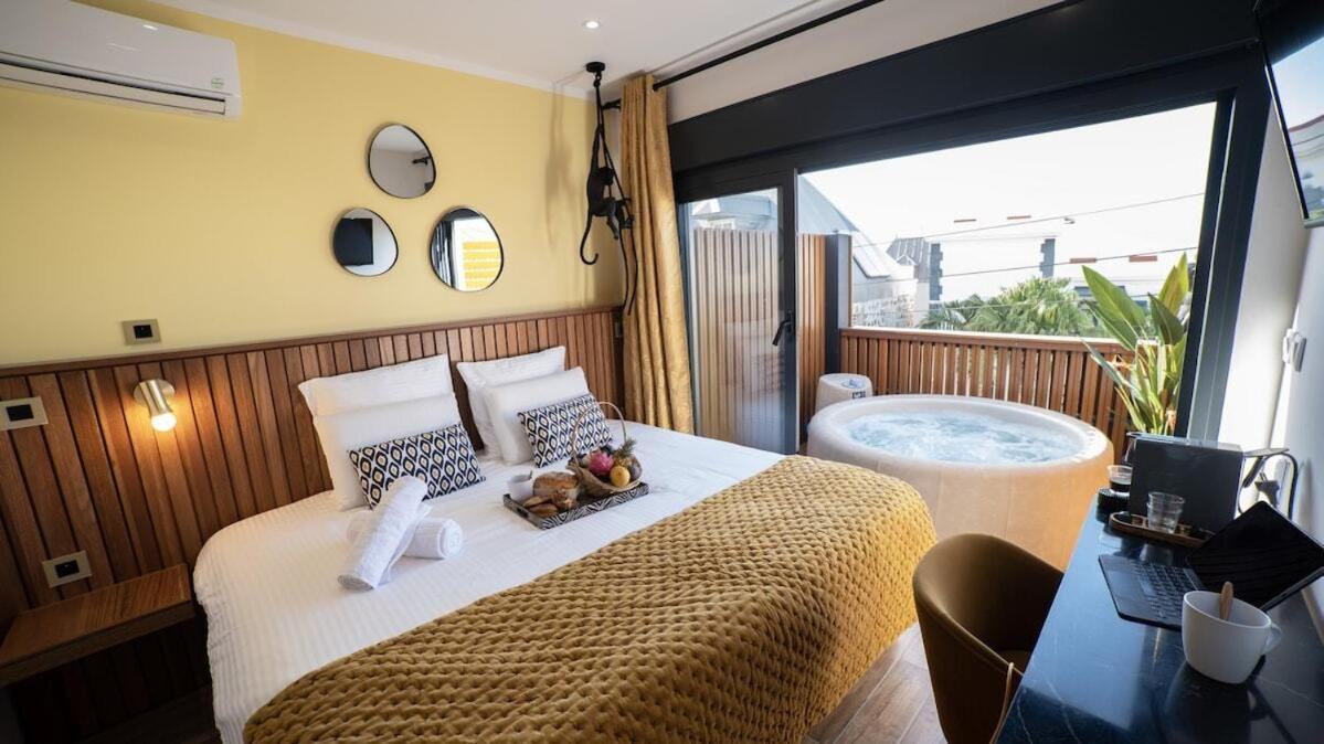 Maison Le Patio Jacuzzi Saint-Denis Exterior foto